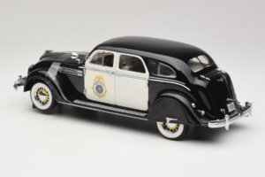 Chrysler Airflow ポリスカー Signature Models 1:18 CCSM01 メタル - 画像 5/6