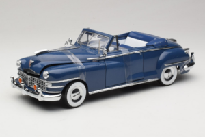 Chrysler New Yorker ブルー Signature Models 1:18 CT-68629 メタル