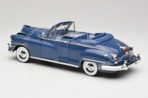 Chrysler New Yorker ブルー Signature Models 1:18 CT-68629 メタル - 画像 5/6