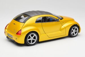 Chrysler Pronto Cruizer ゴールド Maisto 1:18 37800 メタル - 画像 3/8