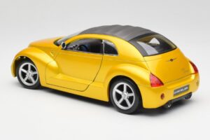 Chrysler Pronto Cruizer ゴールド Maisto 1:18 37800 メタル - 画像 7/8