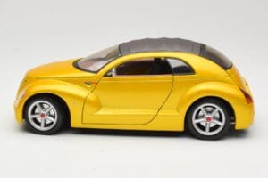 Chrysler Pronto Cruizer ゴールド Maisto 1:18 50338 メタル - 画像 4/8