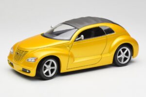 Chrysler Pronto Cruizer ゴールド Maisto 1:18 37800 メタル