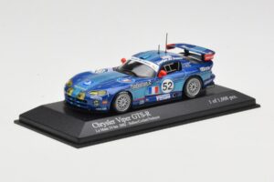 Chrysler Viper GTS-R #52 S. Belloc / F. Cochet / T. Treluyer 24 Hours of Le Mans 2002 Minichamps 1:43 499921452 メタル - 画像 2/4