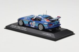 Chrysler Viper GTS-R #52 S. Belloc / F. Cochet / T. Treluyer 24 Hours of Le Mans 2002 Minichamps 1:43 499921452 メタル - 画像 3/4