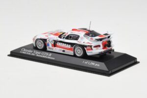 Dodge Viper GTS-R #58 C. Bouchut / Belloc / Monteiro Le Mans 24 Hours 2001 Minichamps 1:43 400011458 メタル - 画像 3/4