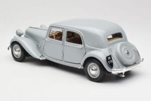 Citroen 15CV 6 Cyl グレー Maisto 1:18 50313 メタル - 画像 7/8