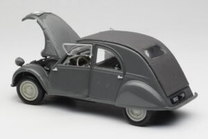 Citroen 2CV A グレー Tchibo 1:18 49418 メタル - 画像 5/8