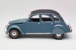 Citroen 2CV Bleu Nuit Solido 1:18 8028 メタル - 画像 3/6