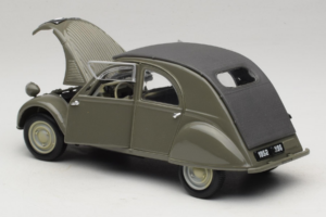 Citroen 2CV グリーン Maisto 1:18 50289 メタル - 画像 5/8