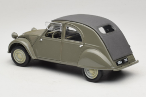 Citroen 2CV グリーン Maisto 1:18 50289 メタル - 画像 7/8