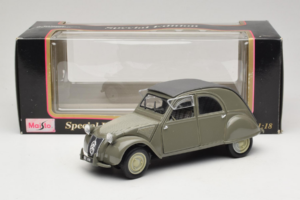 Citroen 2CV グリーン Maisto 1:18 50289 メタル - 画像 8/8