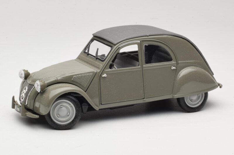 Citroen 2CV グレー Maisto 1:18 Citroen 2CV グレー Maisto 1:18 31834 メタル