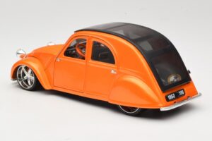 Citroen 2CV オレンジ Maisto 1:18 31321 メタル - 画像 7/8
