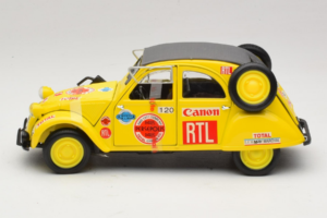 Citroen 2CV Rally イエロー Maisto 1:18 56032 メタル - 画像 3/6