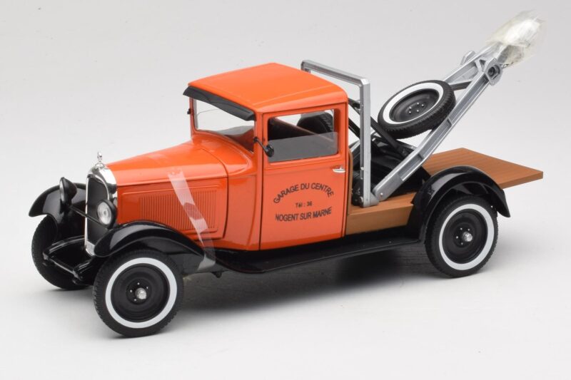 Citroen C4 Depanneuse オレンジ Solido 1:18 118800-00 メタル