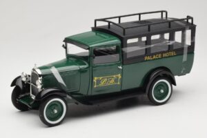 Citroen C4 F Palace Hotel グリーン Solido 1:18 118303-00 メタル