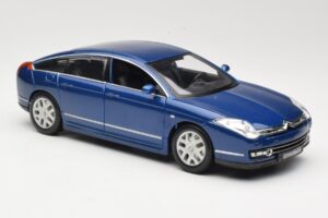 Citroen C6 ブルー Bburago 1:18 18-12073 メタル - 画像 6/8