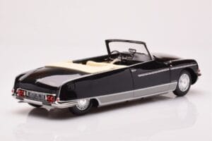 Citroen DS 21 Palm Beach ブラック Norev 1:18 181746 メタル - 画像 2/6