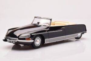 Citroen DS 21 Palm Beach ブラック Norev 1:18 181746 メタル