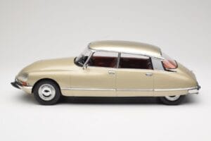 Citroen DS 23 Pallas ベージュ Norev 1:12 121730 メタル - 画像 3/6