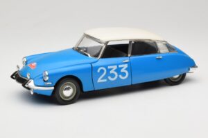 Citroen DS #233 Rally ブルー Solido 1:18 8034 メタル
