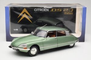 Citroen DS23 Pallas グリーン Norev 1:18 181570 メタル - 画像 8/8