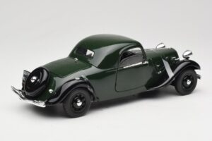 Citroen Traction Avant 11 クーペ グリーン Solido 1:18 8179 メタル - 画像 3/8