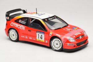 Citroen Xsara T4 WRC #14 P. Bugalski / J-P. Chiaroni WRC 2001 Solido 1:18 9021 メタル - 画像 6/8