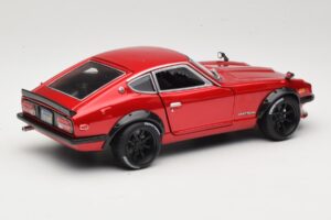Datsun 240Z S30 レッド Maisto 1:18 32611 メタル - 画像 3/8