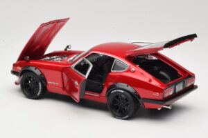 Datsun 240Z S30 レッド Maisto 1:18 32611 メタル - 画像 5/8