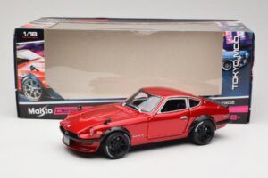 Datsun 240Z S30 レッド Maisto 1:18 32611 メタル - 画像 8/8
