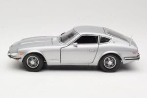 Datsun 240Z S30 シルバー Sun Star 1:18 3503 メタル - 画像 4/8