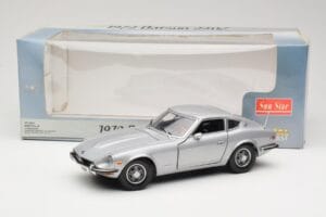 Datsun 240Z S30 シルバー Sun Star 1:18 3503 メタル - 画像 8/8