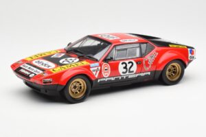 De Tomaso Pantera #32 Jaquemin / Deprez 24 Hours of Le Mans 1972 Kyosho 1:18 08855B メタル
