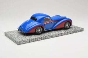 Delahaye Type 145 V12 クーペ ブルー レッド Minichamps 1:18 107116121 レジン - 画像 2/6