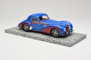Delahaye Type 145 V12 クーペ ブルー レッド Minichamps 1:18 107116121 レジン - 画像 4/6