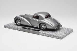 Delahaye Type 145 V12 Coupe Mullin Museum Minichamps 1:18 107116120 メタル - 画像 4/6
