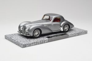 Delahaye Type 145 V12 Coupe Mullin Museum Minichamps 1:18 107116120 メタル