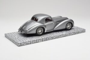 Delahaye Type 145 V12 Coupe Mullin Museum Minichamps 1:18 107116120 メタル - 画像 5/6