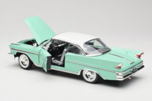 DeSoto Adventurer グリーン American Mint 1:18 92738 メタル - 画像 5/8