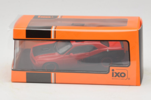 Dodge Challenger SRT8 レッド IXO 1:43 CLC597N メタル - 画像 4/4