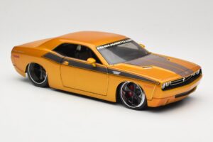 Dodge Challenger Concept ゴールド Maisto 1:18 31320 メタル - 画像 6/8