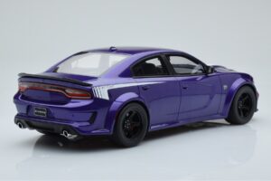 Dodge Charger Super Bee パープル GT Spirit 1:18 GT895 レジン - 画像 2/6
