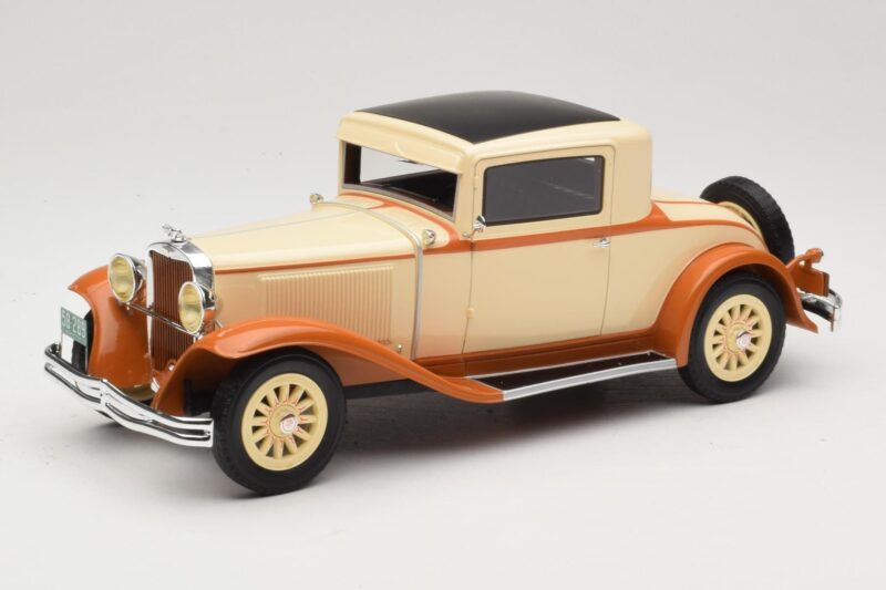 Dodge Eight DG Coupe ベージュ BoS Models 1:18 BOS289 レジン