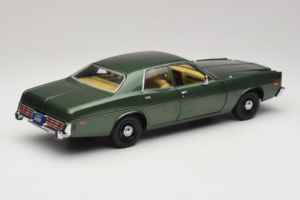 Dodge Monaco グリーン Hunter GreenLight 1:18 19045 メタル - 画像 3/8