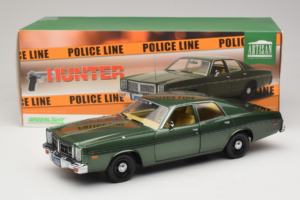 Dodge Monaco グリーン Hunter GreenLight 1:18 19045 メタル - 画像 8/8