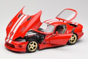 Dodge Viper GTS レッド Bburago 1:18 3075 メタル - 画像 2/8