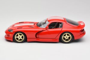 Dodge Viper GTS レッド Bburago 1:18 3075 メタル - 画像 4/8