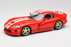 Dodge Viper GTS レッド Bburago 1:18 3075 メタル
